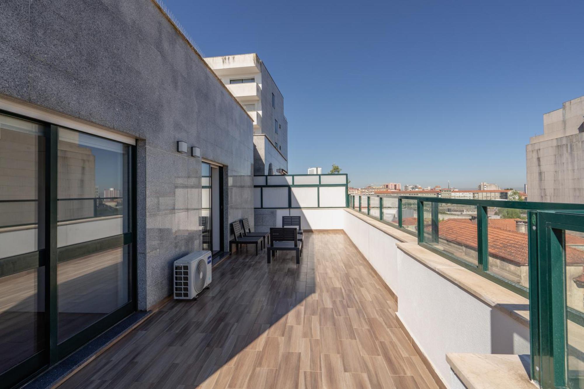 Gaia Terrace Apartamento Qian 2Br Ac L Free Parking Vila Nova de Gaia Esterno foto