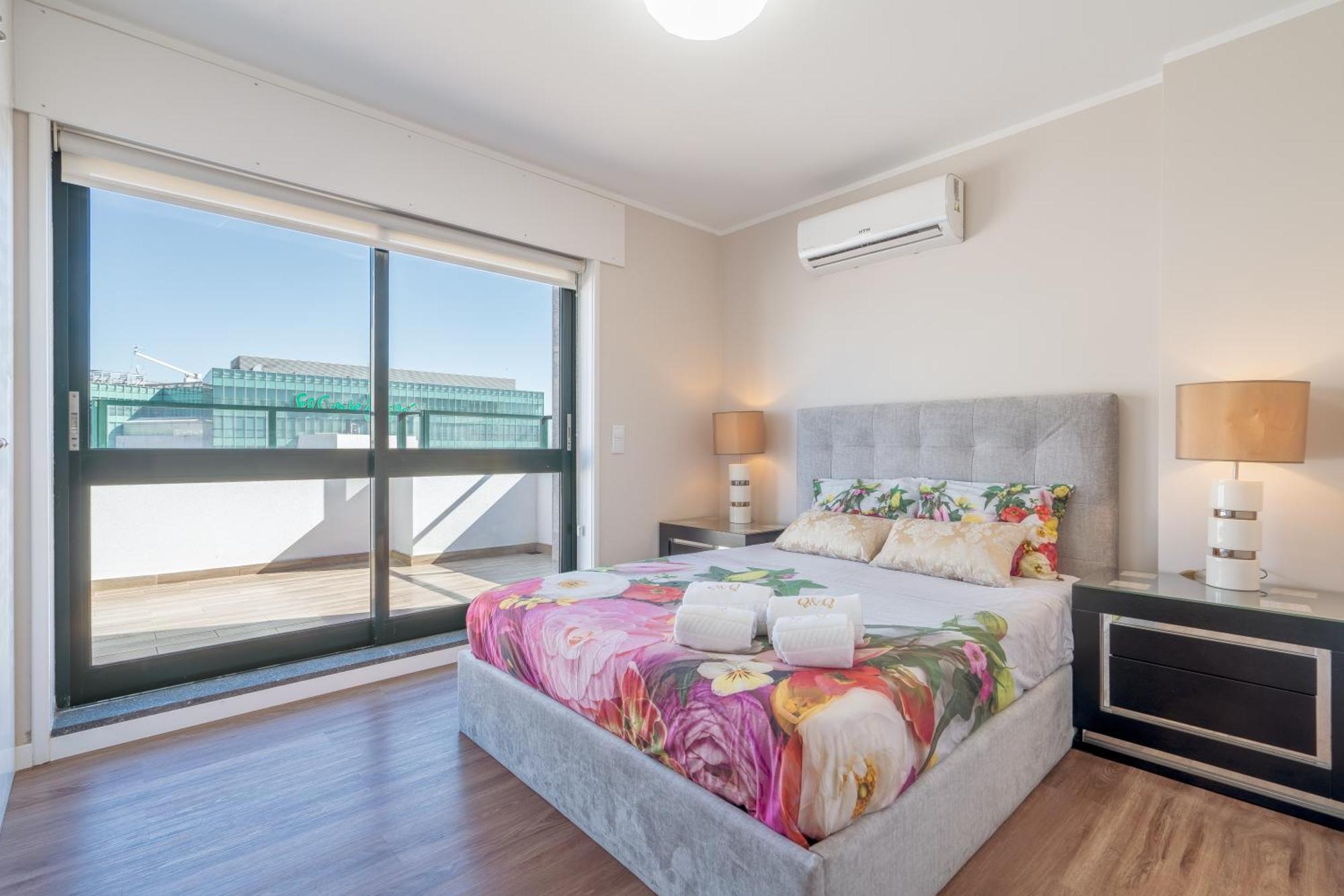 Gaia Terrace Apartamento Qian 2Br Ac L Free Parking Vila Nova de Gaia Esterno foto